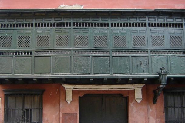 Balcony-Conde de Superunda Street in Lima.
