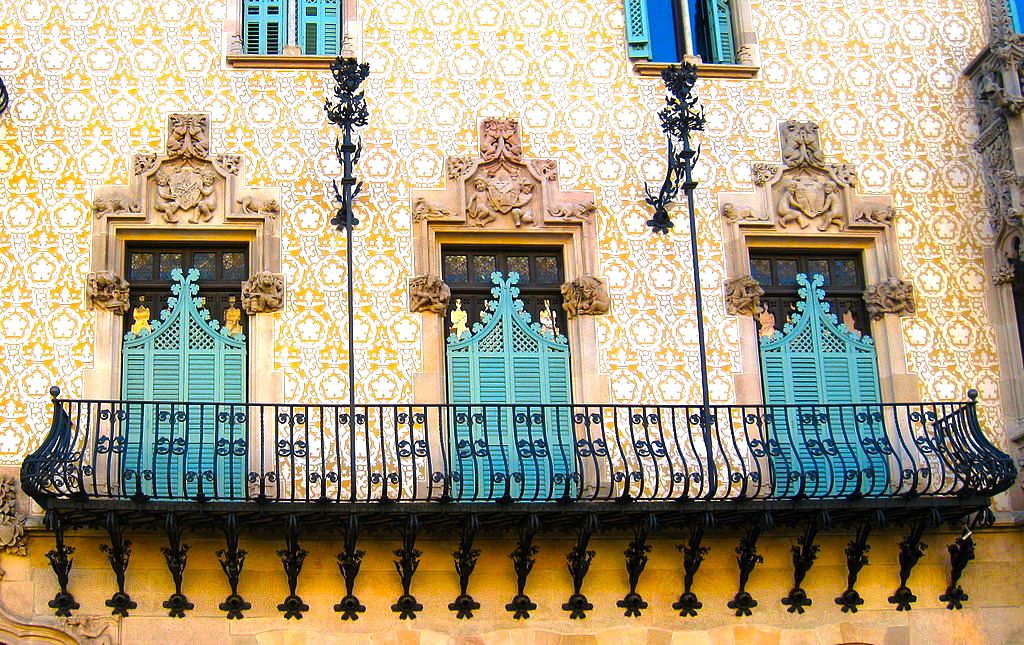 CasaAmatller-Full Balcony