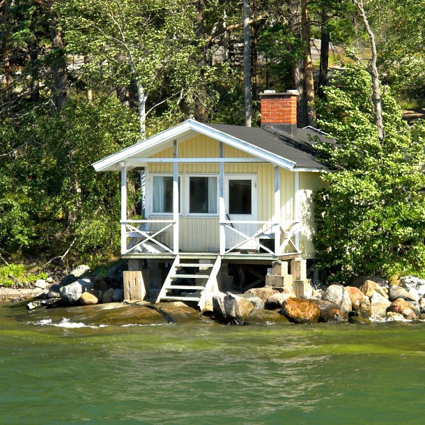 Lakeside Cottage - Version 3