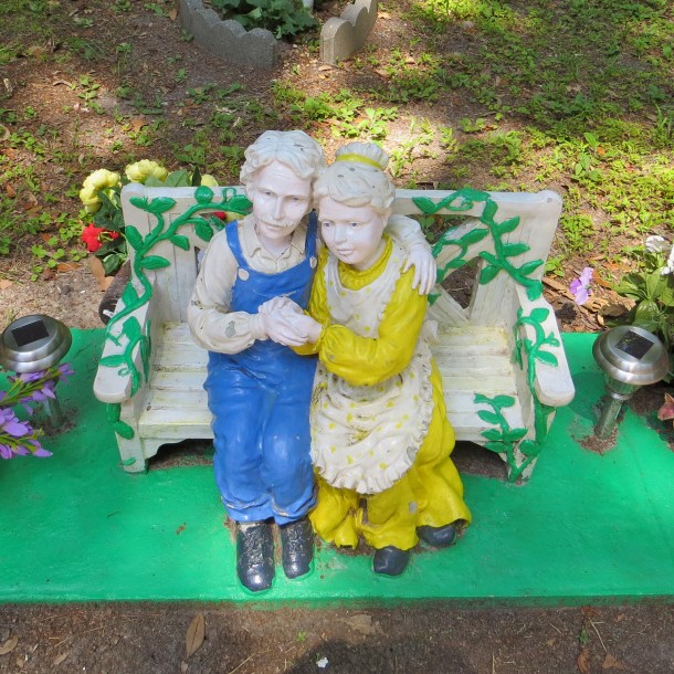 Couple Statue