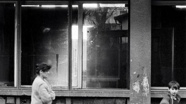 sarajevo_siege_bullet_holed_window-1