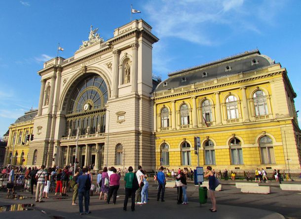 Keleti exterior
