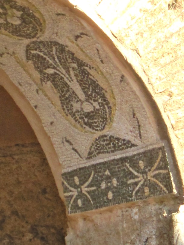 Arch mosaic