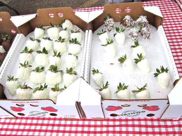 White Chocolate Strawberries