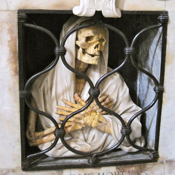 Skeleton in niche