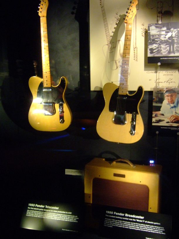 Fender_Broadcaster_(1950),_Fender_Telecaster_(1953),_EMP_Museum