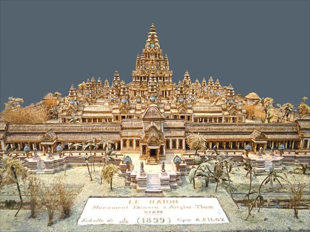 artist-representation-of-angkor-thom